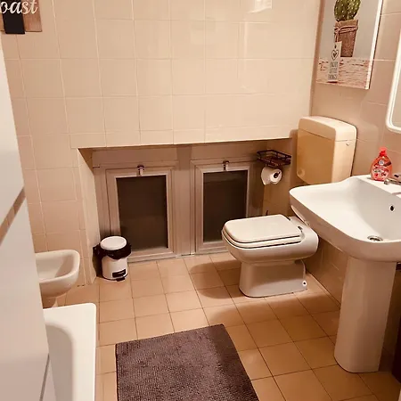 Apartmán La Mansardina - Adults Only, Vicino Al Mare, Stazione E 5 Terre